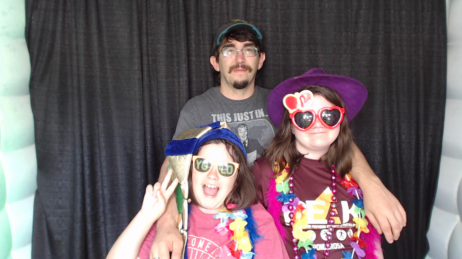 South Side Shines Celebration  | View more photos from the event at gallery.photoboothbillings.com/u/PhotoBoothBillings/South-Side-Shines-Celebration
